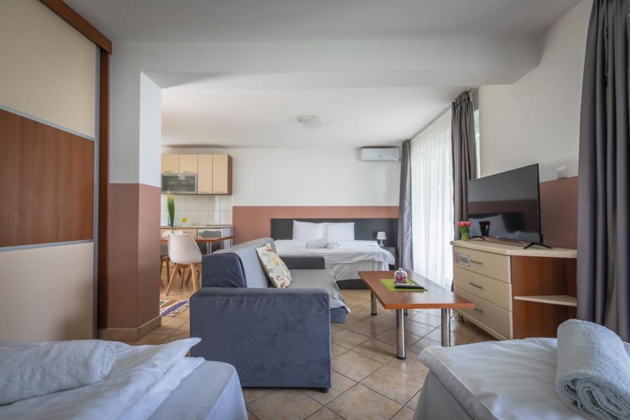 Fuk-Tak'S Bungalow Dojran Экстерьер фото